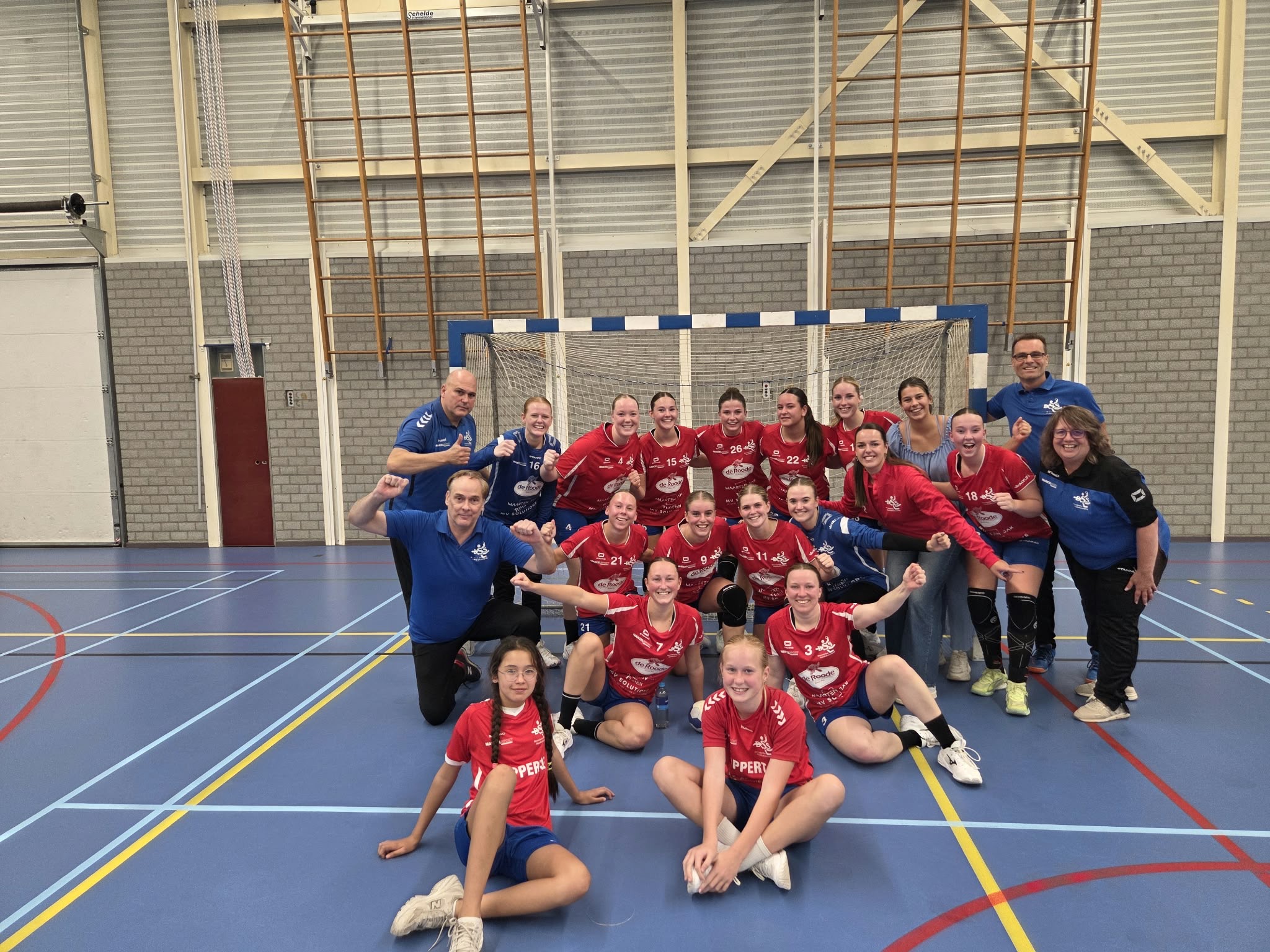Eerste wedstrijd van het seizoen levert 2 punten op